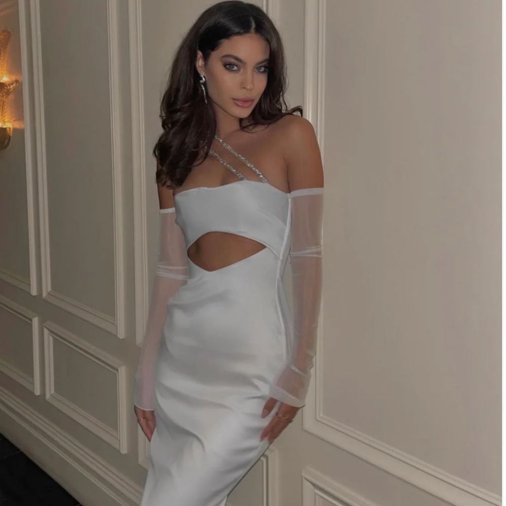 NWT House of CB LouLou Dress - Picture 9 of 13